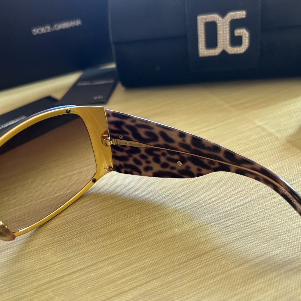 Dolce & Gabbana Vintage Sunglasses 😎 - Picture 8 of 10